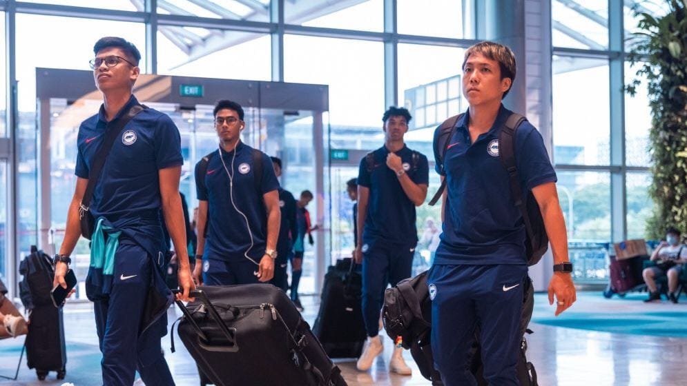“Singapore Team Arrives in Dhaka to Take on Hamza’s Challenge”